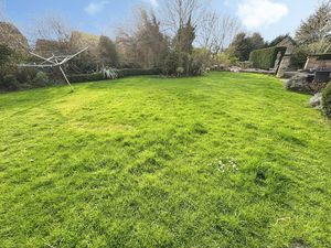 Photo 13- click for photo gallery